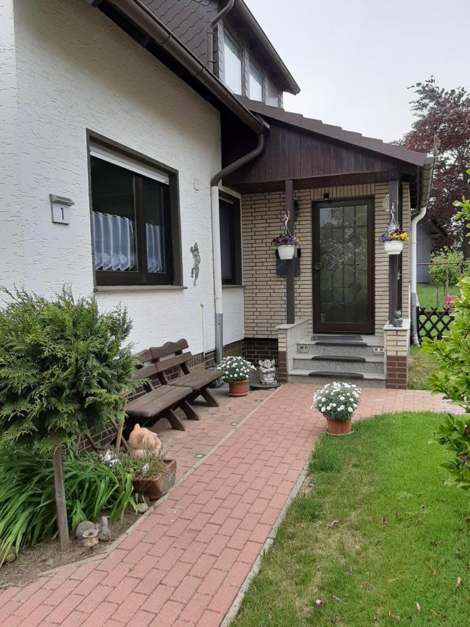 Familienfreundliche Ferienwohnung Auf Dem Lande Monteur Wohnung Hessisch Oldendorf Bagian luar foto