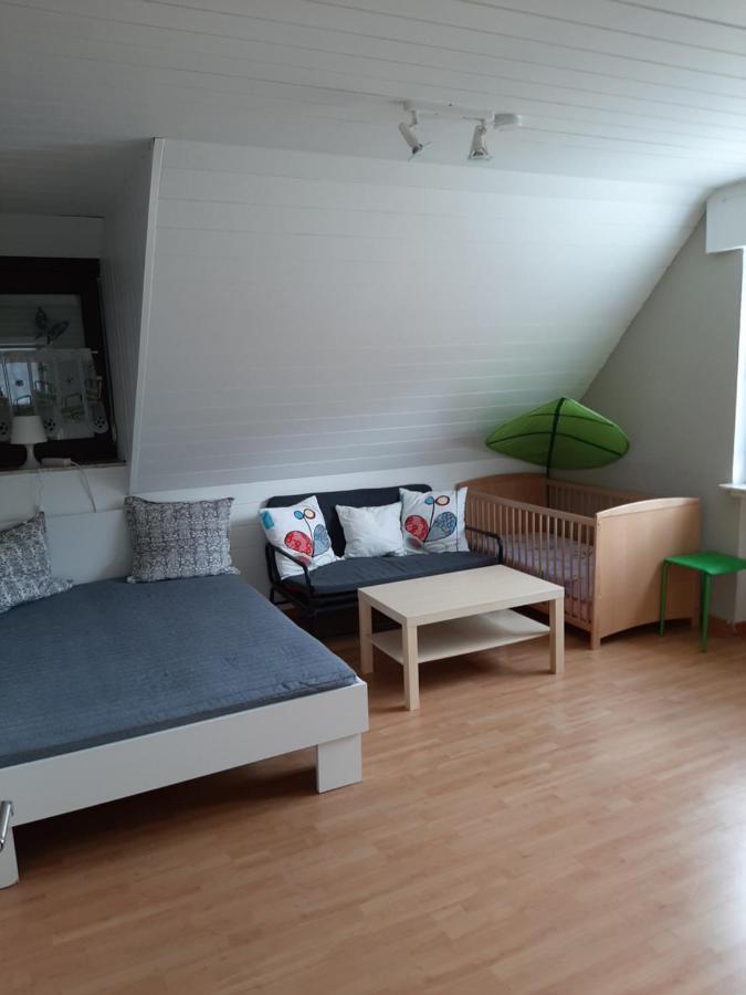 Familienfreundliche Ferienwohnung Auf Dem Lande Monteur Wohnung Hessisch Oldendorf Bagian luar foto
